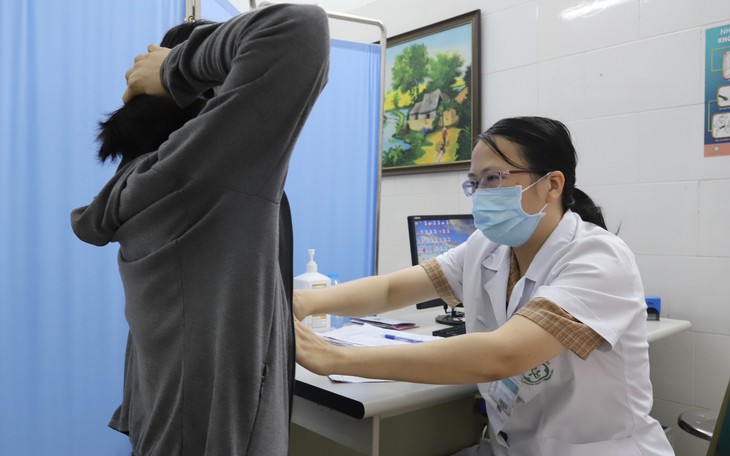 Những Dấu Hiệu Cảnh Báo Ung Thư Vú