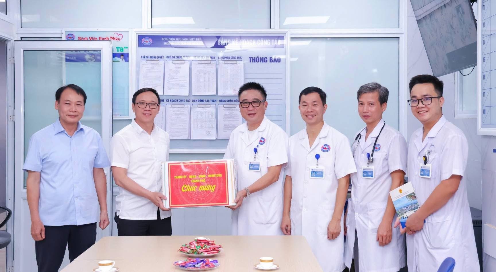 0802-38-178806871884414706236 Hải Phòng thăm, động viên các kíp trực y tế dịp lễ Quốc khánh 2/9- Ảnh 2.
