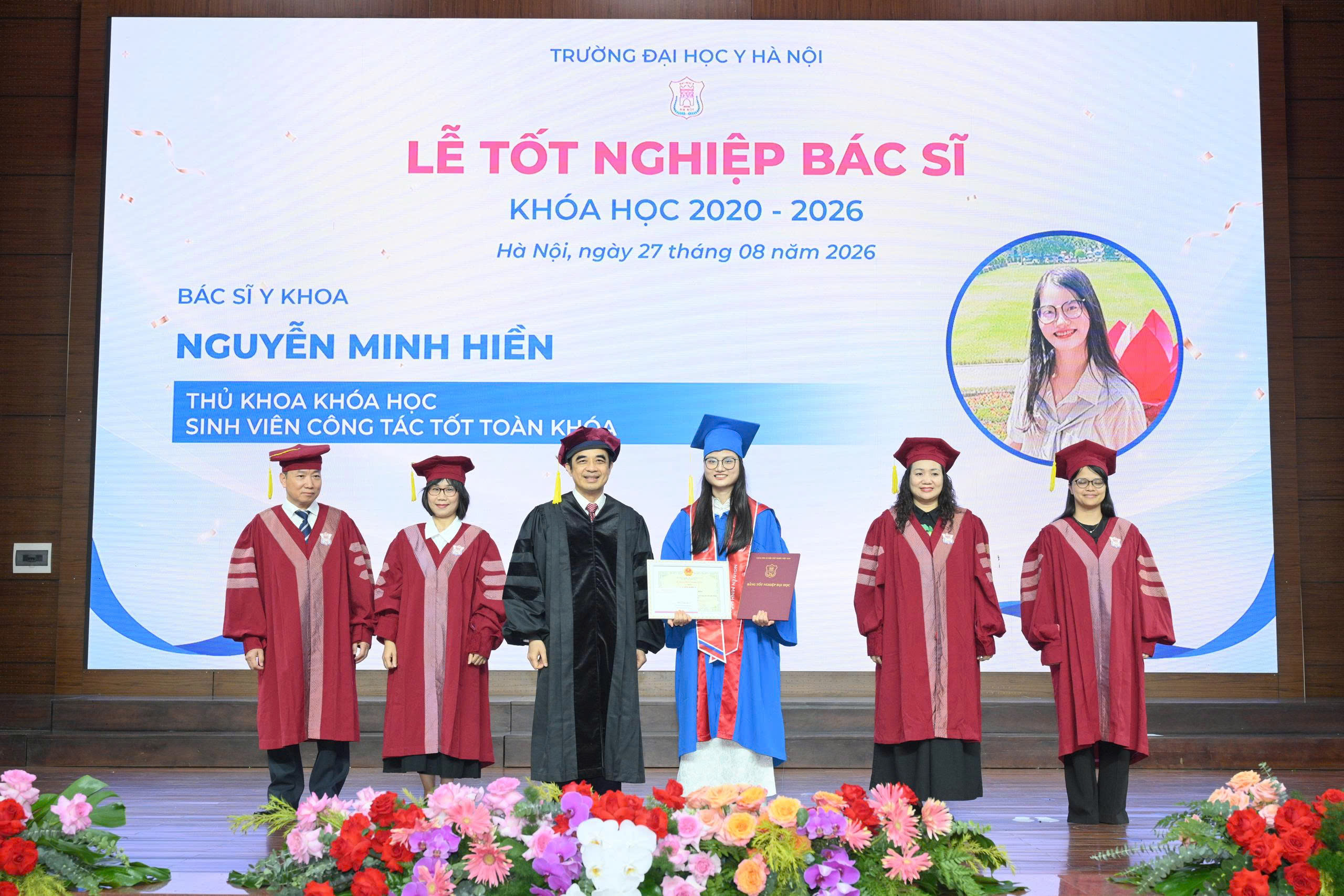 696 Tân Bác Sĩ Đại Học Y Hà Nội - Ảnh 5 696 Tân Bác Sĩ Đại Học Y Hà Nội - Ảnh 5