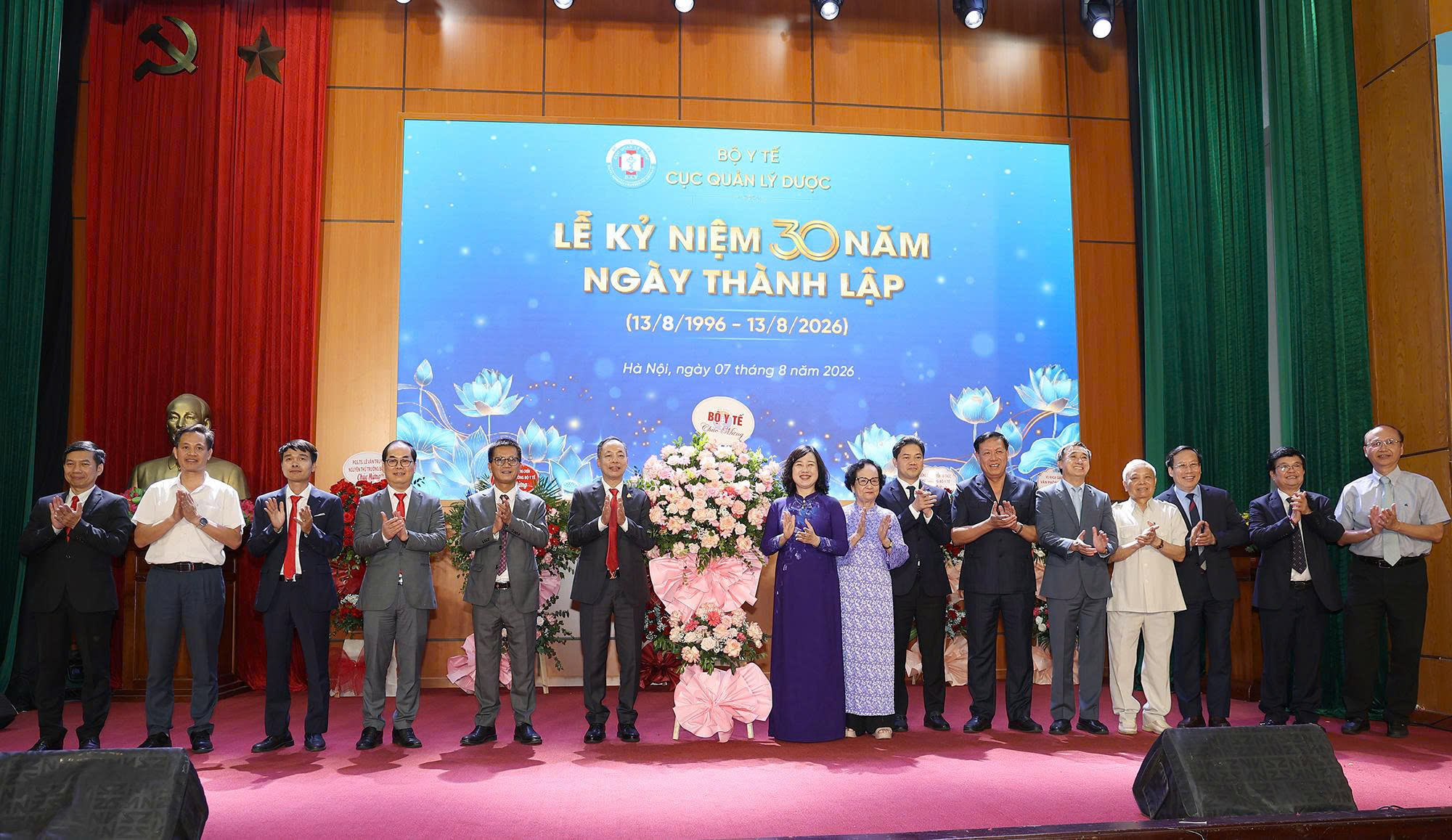 Cục Quản lý Dược: 30 Năm Phát Triển Nâng Cao Công Nghiệp Dược Việt Nam