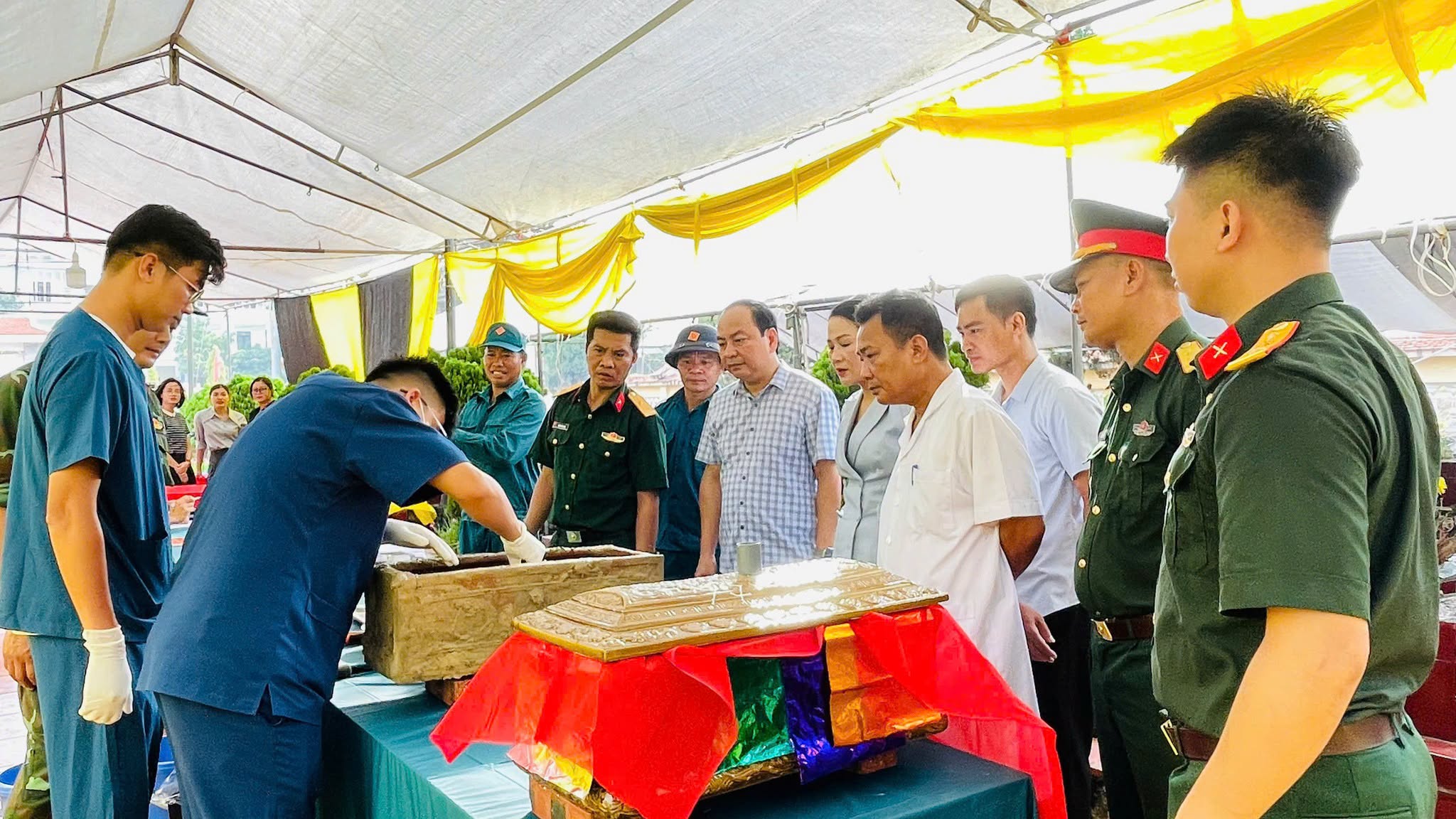 Chiến Dịch Tìm Kiếm Danh Tính Liệt Sĩ Tại Hải Phòng: Hành Động Ý Nghĩa và Mồ Hôi