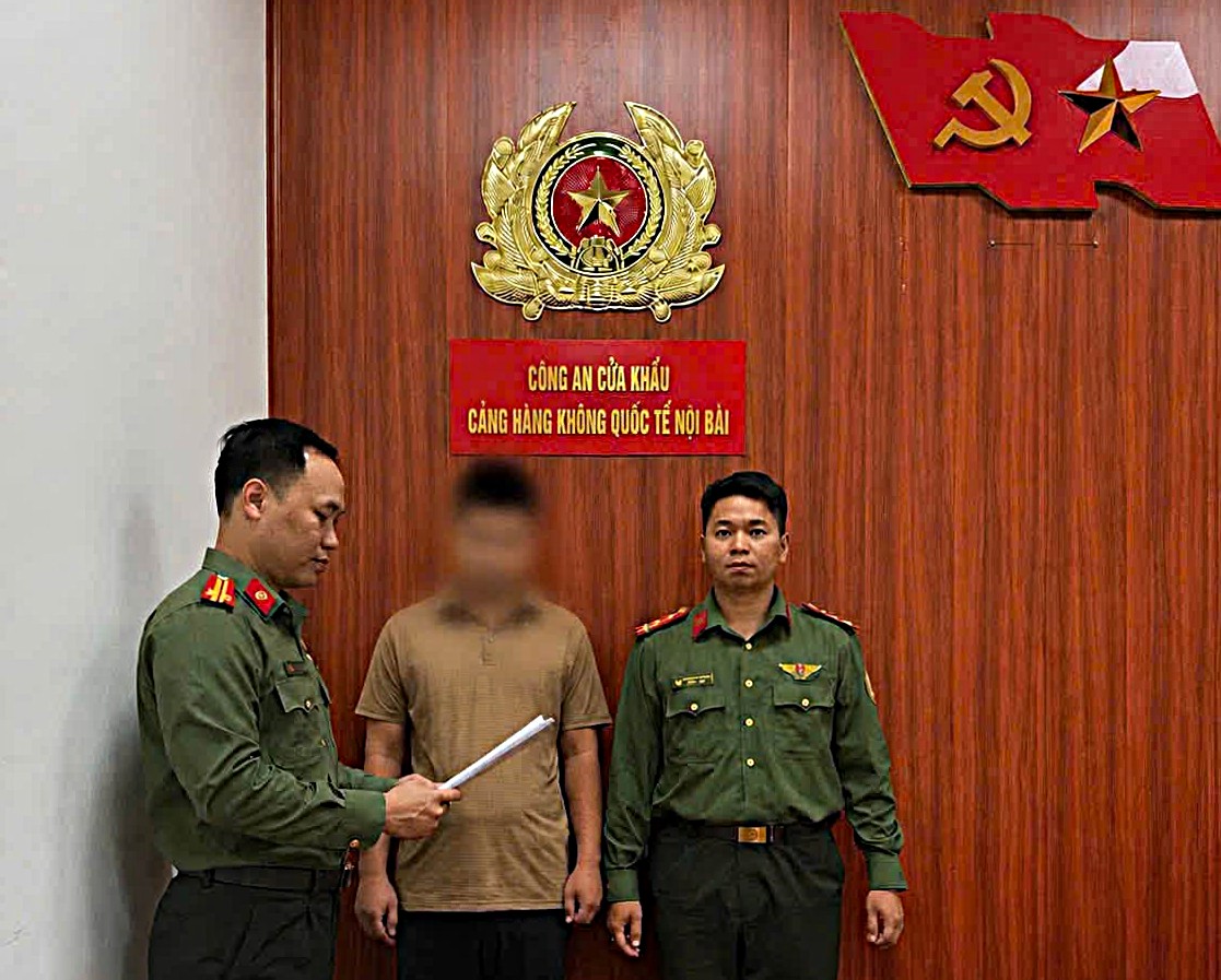 Tăng Cường Kiểm Soát Hoạt Động Môi Giới Tại Sân Bay Nội Bài