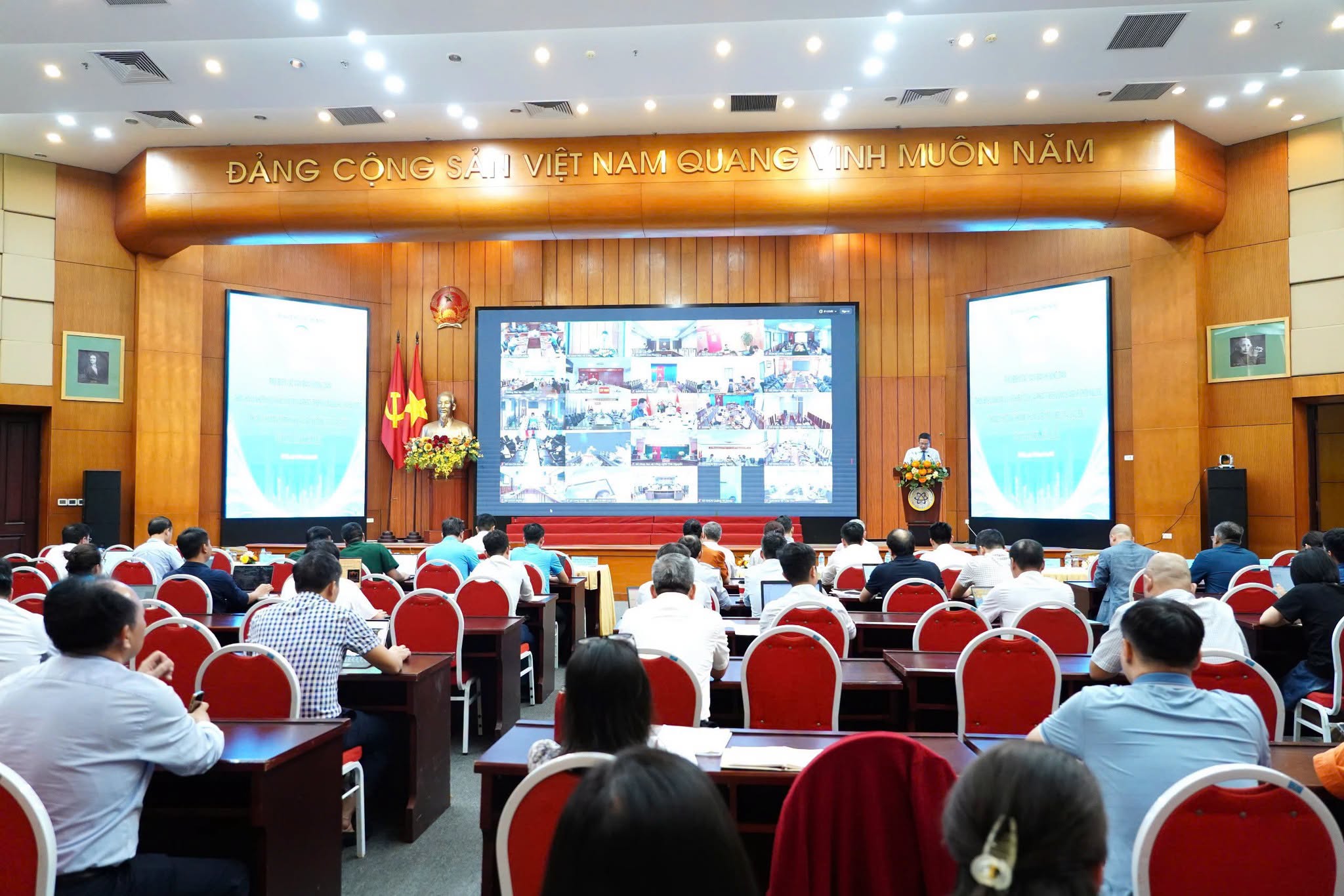 Ảnh hội nghị về công nghệ chiến lược Đổi mới quản lý công nghệ chiến lược - Ảnh 1.