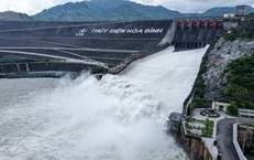 Công An Quảng Ninh: Giải Cứu Kịp Thời Xuồng Máy Giữa Cơn Bão
