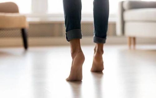 Bài tập nào giúp cải thiện tình trạng loãng xương ở người sau 50 tuổi? - Ảnh 7.