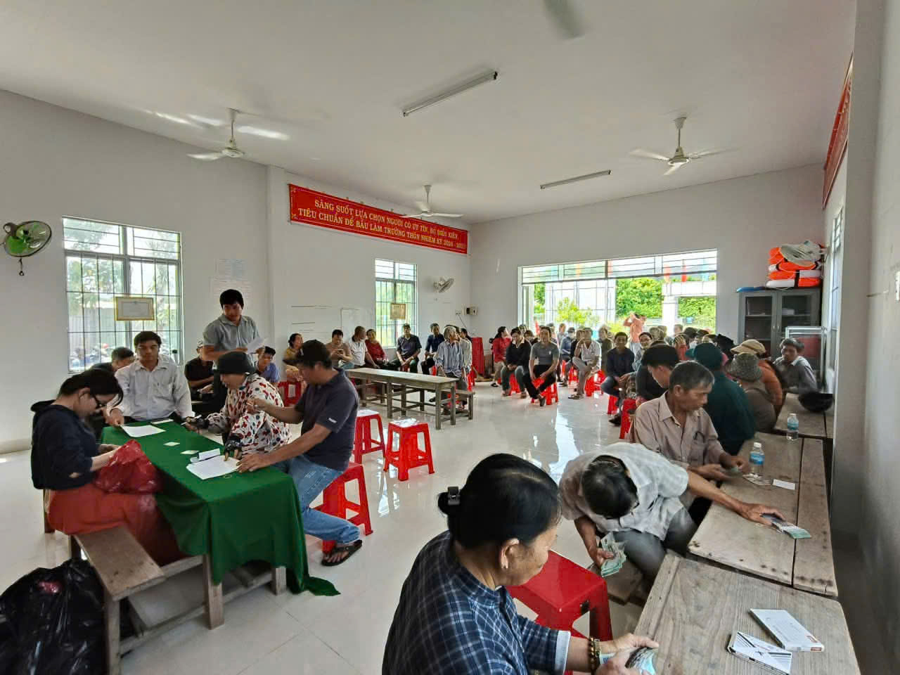 anh-2-1787911476774148981462 Hỗ trợ cho người dân chịu thiệt hại do dịch tả lợn châu Phi- Ảnh 1.