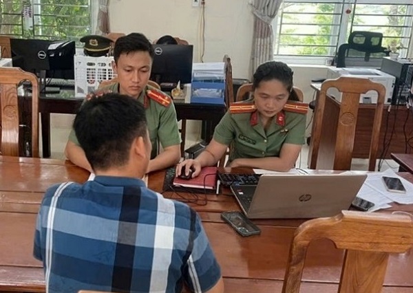 Người Đàn Ông Bị Phạt 10 Triệu Vì Đăng Video Sai Sự Thật Về Bệnh Viện Bạch Mai