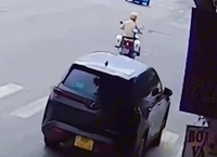 Người Đàn Ông 40 Tuổi Phát Hiện Ấu Trùng Sán Sau Khi Tắm Suối