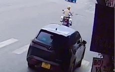Người Đàn Ông 40 Tuổi Phát Hiện Ấu Trùng Sán Sau Khi Tắm Suối