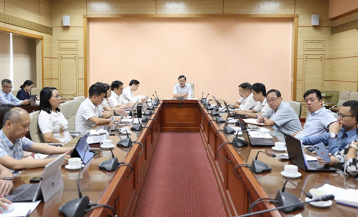 atttp-4-1786926825836249442156 Cải Cách Luật An Toàn Thực Phẩm: Tăng Cường Quản Lý và Bảo Vệ Sức Khỏe - Ảnh 10.