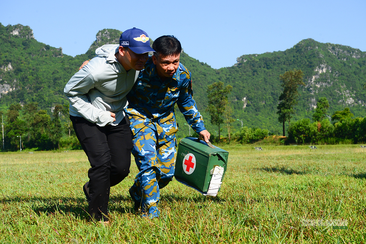 bac-si-17880843219141403208886 Sĩ quan Quân đội ngành Y - Dược sẽ phải đáp ứng những tiêu chuẩn nào?- Ảnh 1.