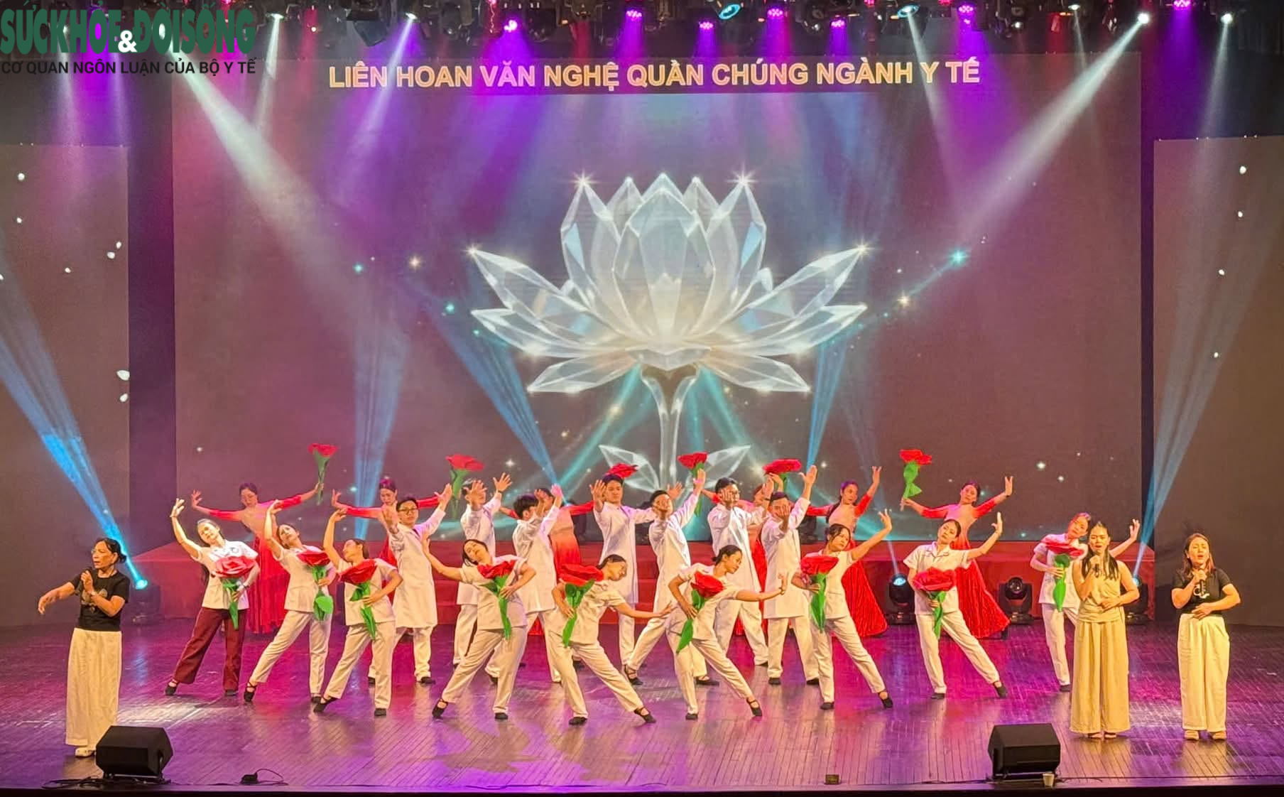 base64-17856522669372092287325 Liên hoan Văn nghệ quần chúng ngành Y tế lần thứ V: Khẳng định giá trị nghệ thuật - Ảnh 1.