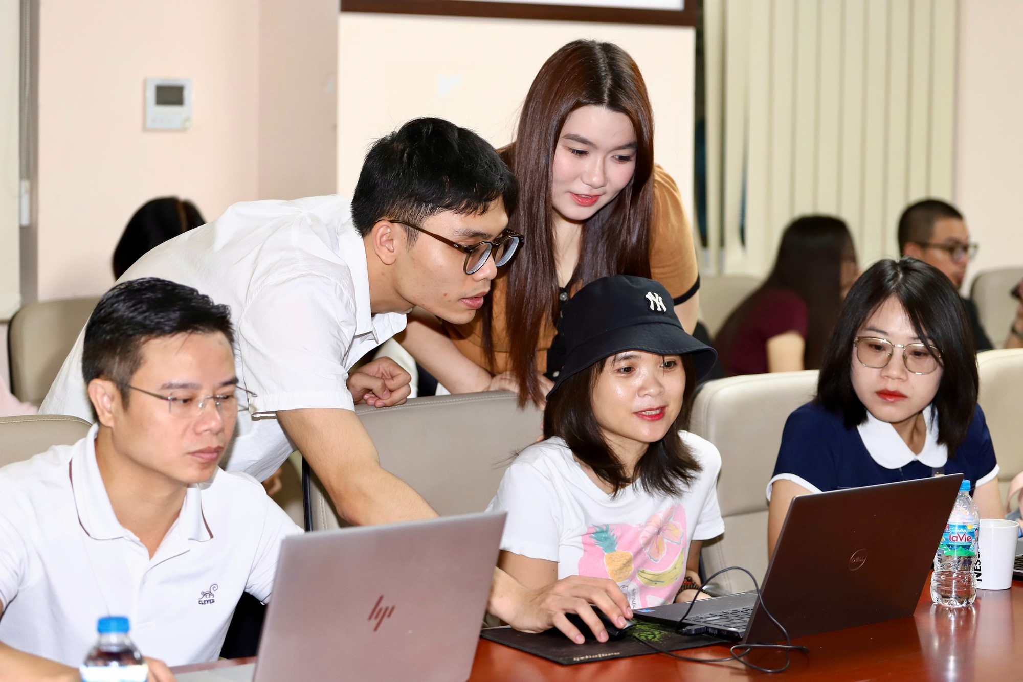 Đổi mới nội dung báo chí: Chi hội Nhà báo tập huấn kỹ năng AI
