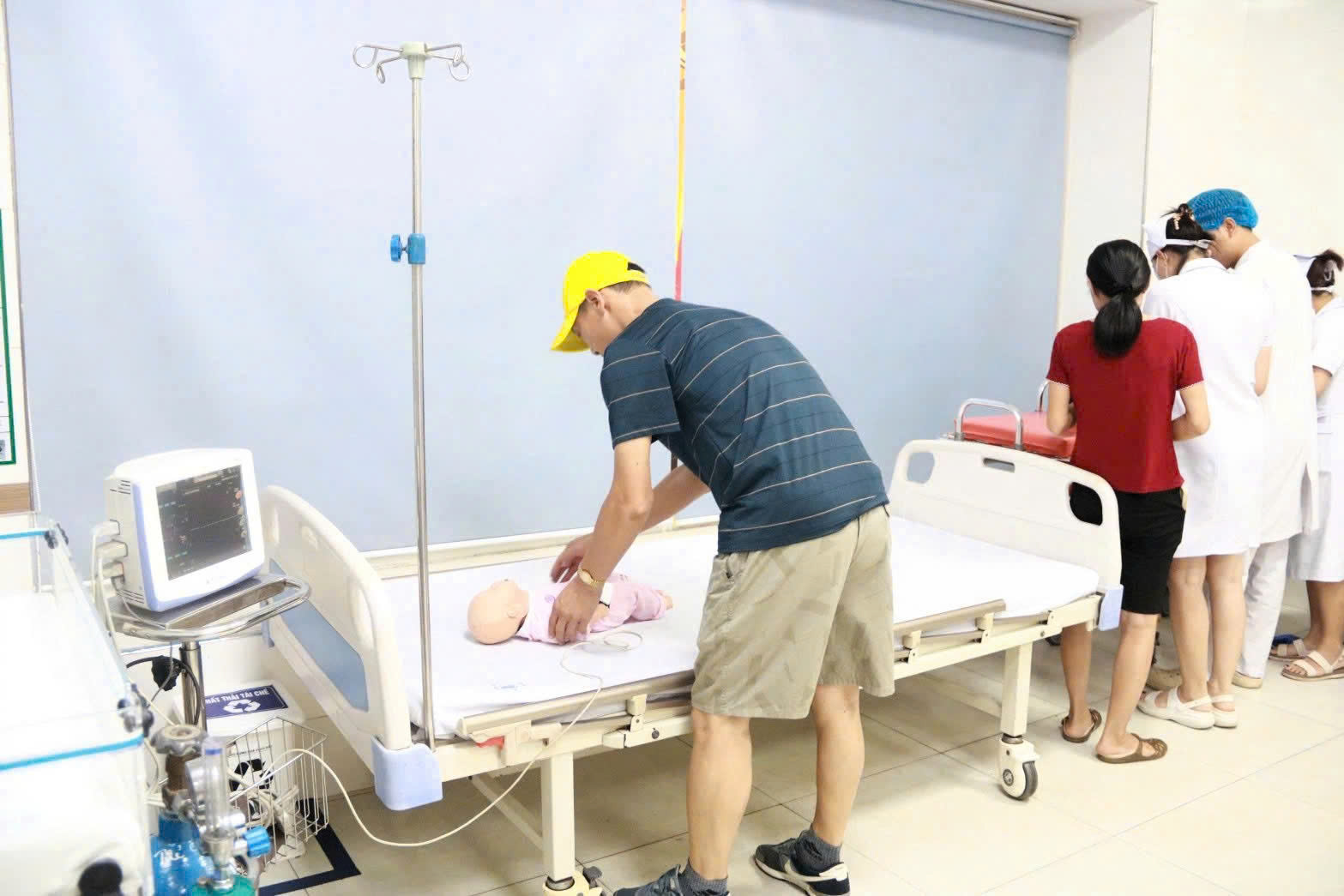 benh-vien-nhi-hai-phong-1787490385024606372722 Bệnh viện Nhi Hải Phòng diễn tập xử lý tình huống khi nhân viên bị tấn công- Ảnh 3.