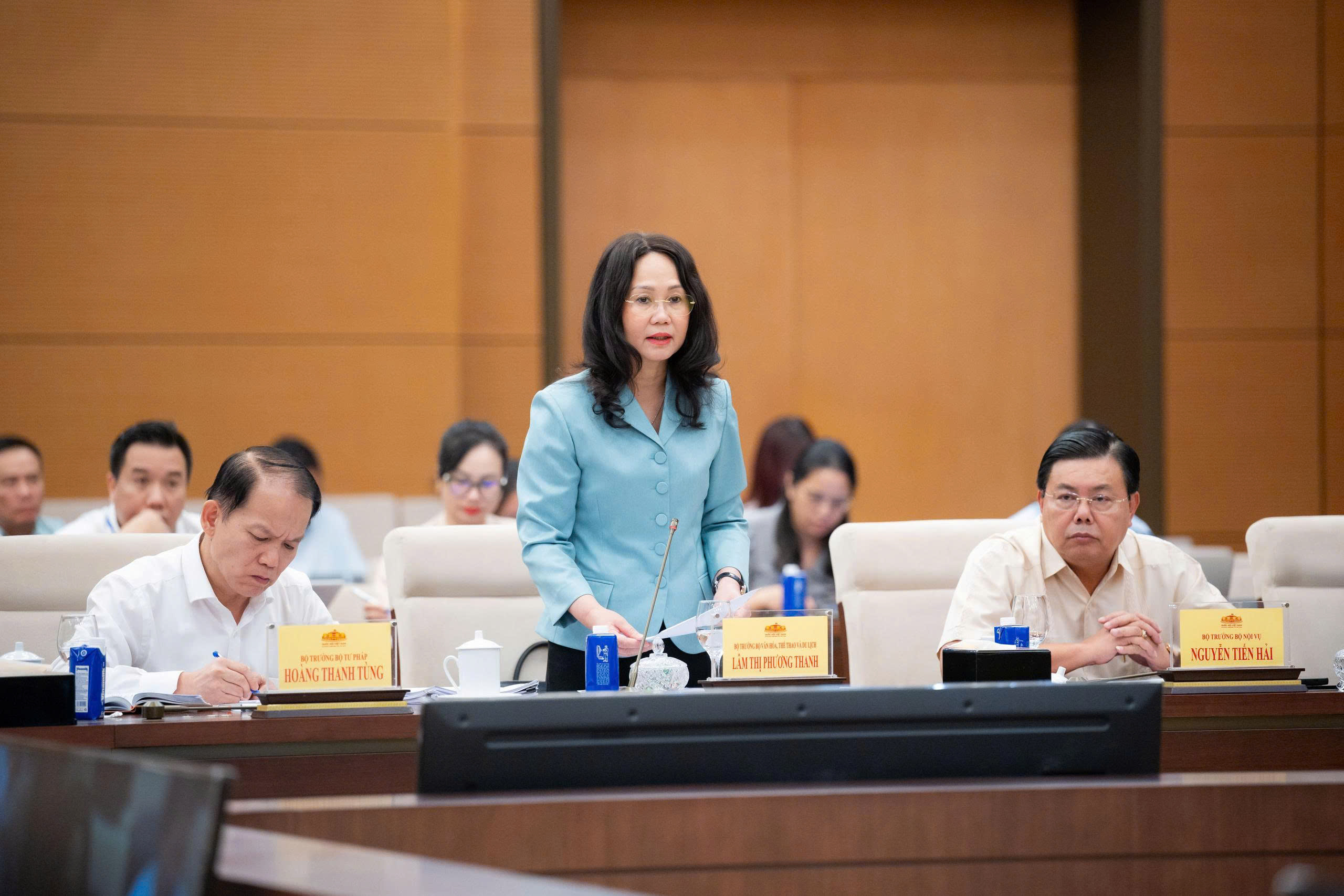 bo-vhttdl-17867782687711163189482 Ảnh Bộ trưởng Bộ VHTT&DL Lâm Thị Phương Thanh