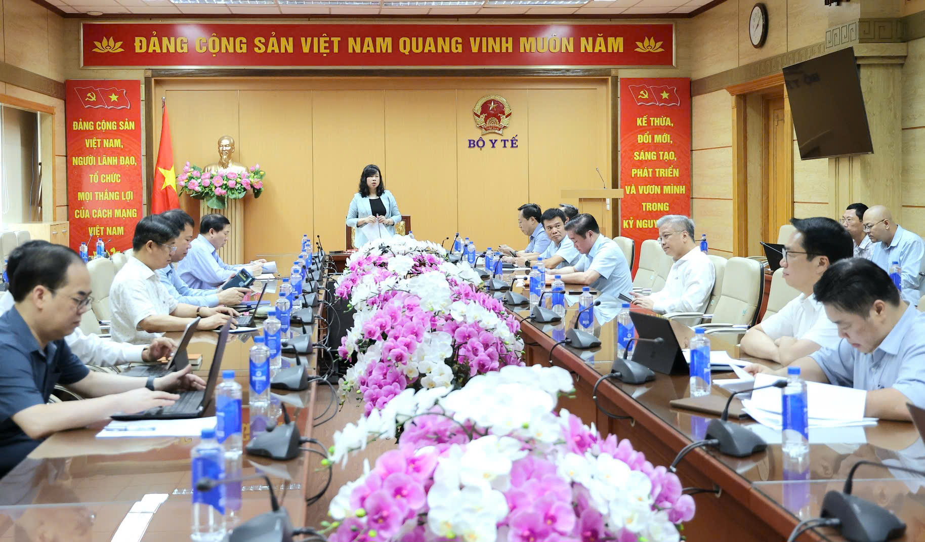 Bộ Y tế Đề Xuất Giải Pháp Khẩn Cấp Để Tăng Cường Cập Nhật Dữ Liệu Trẻ Em