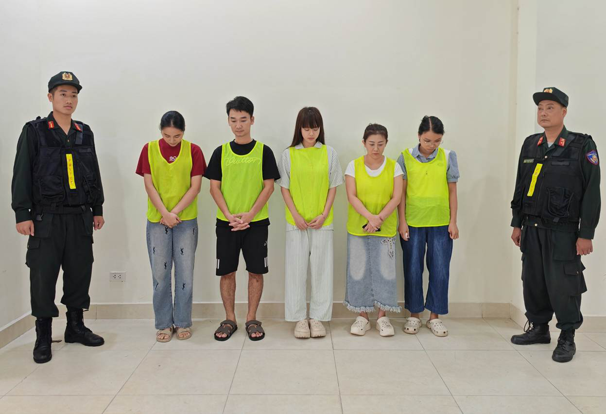cgh-1787376496824982781701 Liên minh Phú Lê, 'Cô giáo Hương' và chiêu lừa dối bằng thuốc sinh lý nam- Ảnh 1.