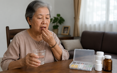 Nguy Cơ Thiếu Estrogen: Ai Cần Bổ Sung và Khi Nào?