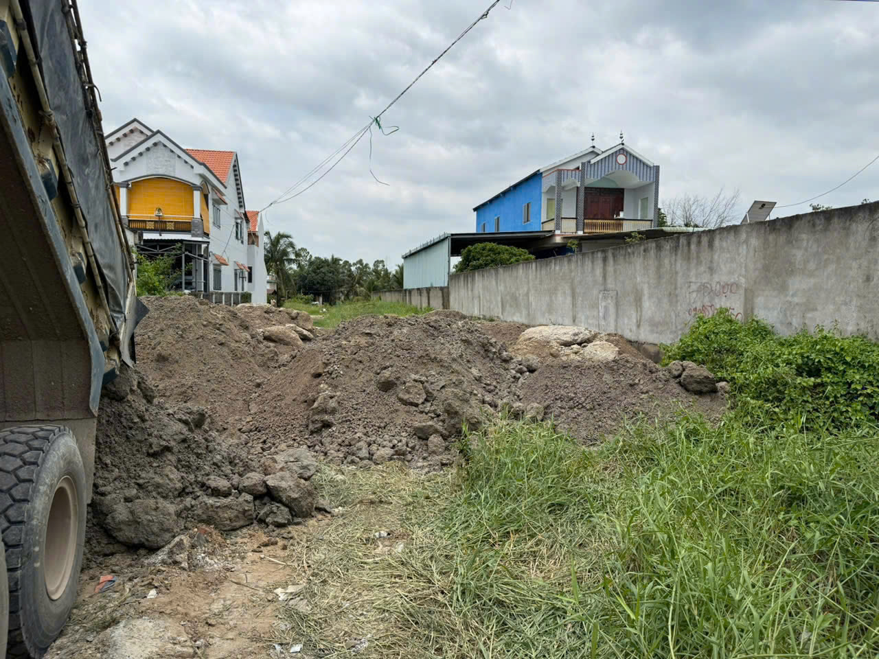 Khởi Tố Phó Giám Đốc Nhà Máy Bê Tông Vì Hành Vi Ô Nhiễm Môi Trường
