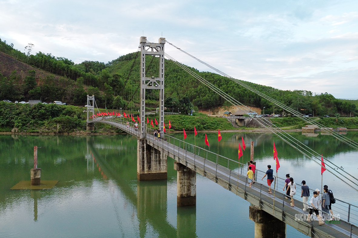 Nhịp cầu 'đánh thức' không gian du lịch Bản Mạ- Ảnh 11.