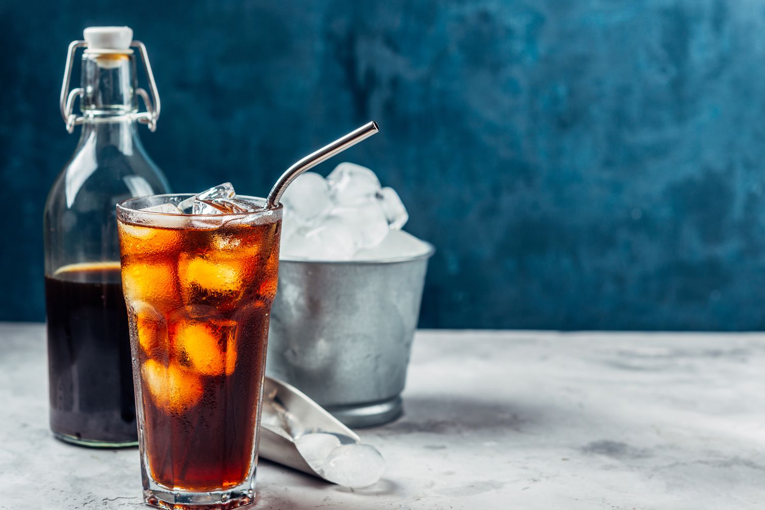 cold-drew-eatingwell-17856710051881015156279 Cold Brew - cà phê ủ lạnh có phải là thức uống lý tưởng để giảm cân?- Ảnh 1.