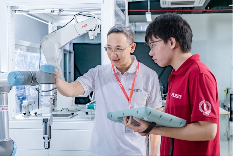 Cơ Chế Tài Chính Mới Hỗ Trợ Nghiên Cứu Công Nghệ Chiến Lược Từ Ngân Sách Nhà Nước