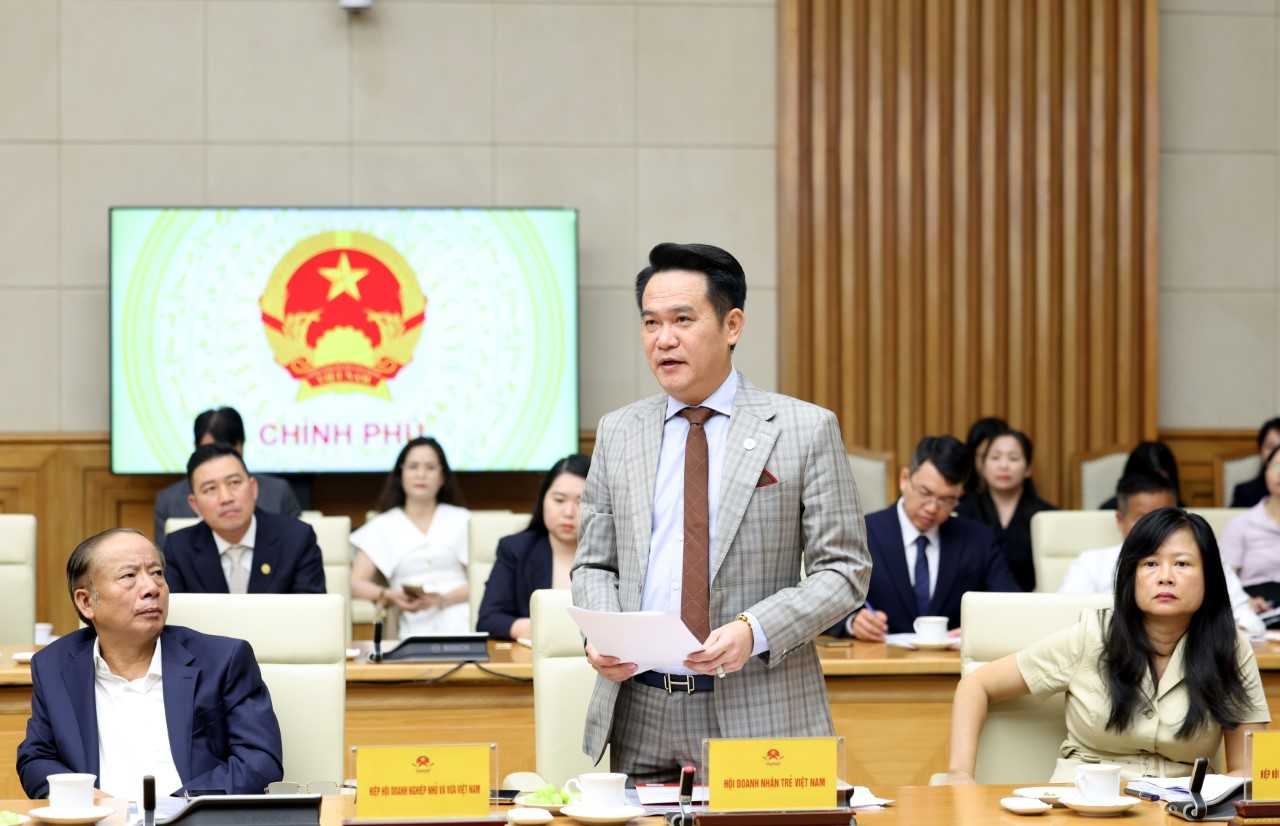 Đột Phá Trong Giải Quyết Thủ Tục Thuế & Hải Quan Để Hỗ Trợ Doanh Nghiệp