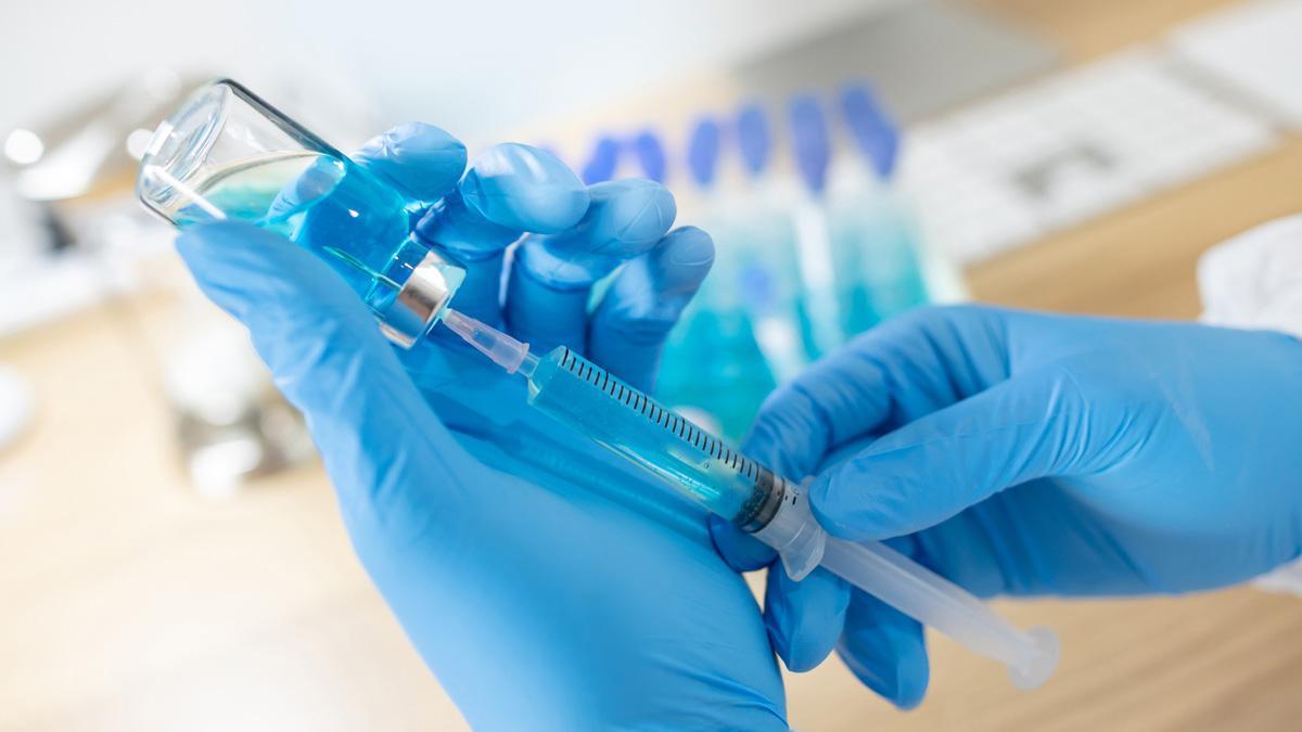 data-hackathon-analyses-truth-behind-game-changer-covid-vaccine-17878883724831313549692 Mỹ phê duyệt các phiên bản vaccine Covid-19 ngừa biến thể mới của virus corona - Ảnh 1.