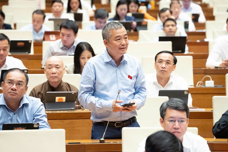 dbqh-hieu-17872149246001032811137 ĐBQH Nguyễn Lân Hiếu: Nên bỏ tự chủ bệnh viện tuyến cơ sở ở vùng khó khăn- Ảnh 1.