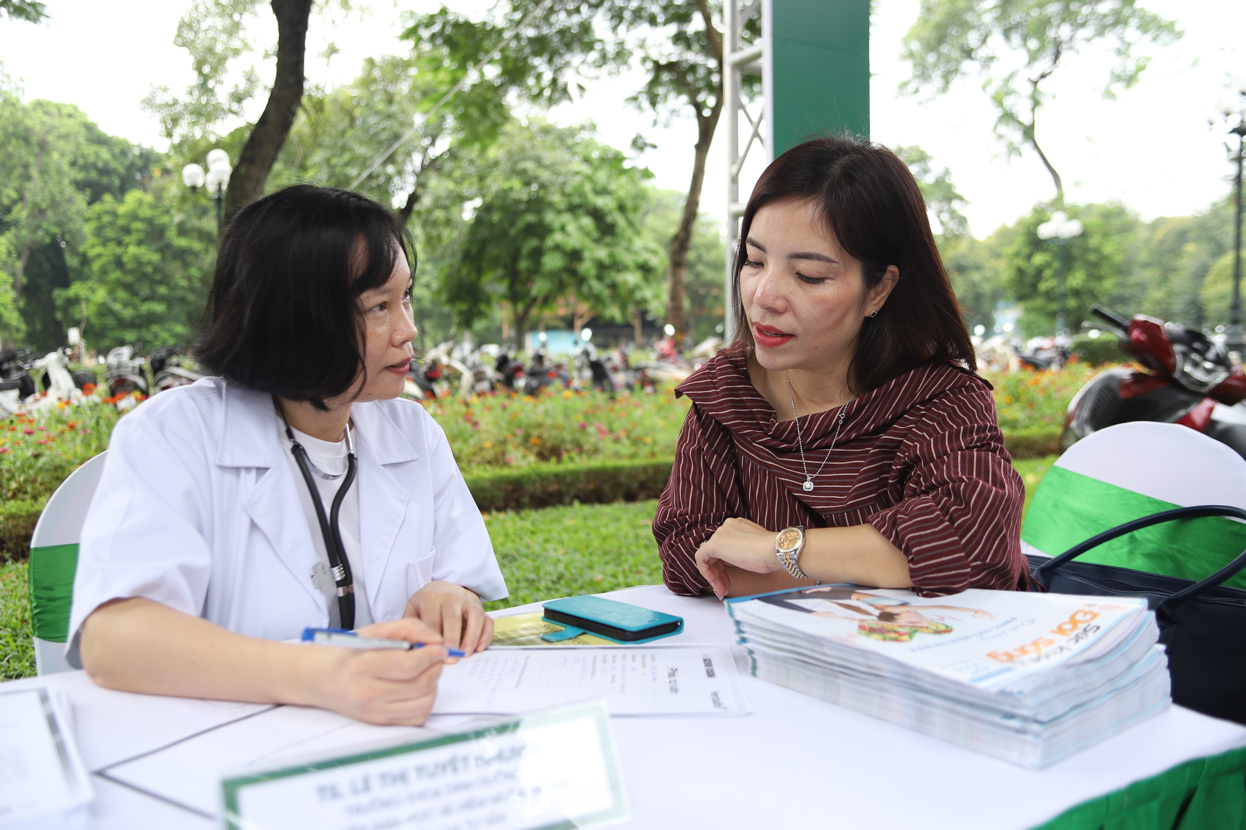 dinh-duong-cong-dong-3-17590241827152050379620 Cảnh giác với trào lưu chữa bệnh bằng chế độ dinh dưỡng thiếu căn cứ - Ảnh 3.