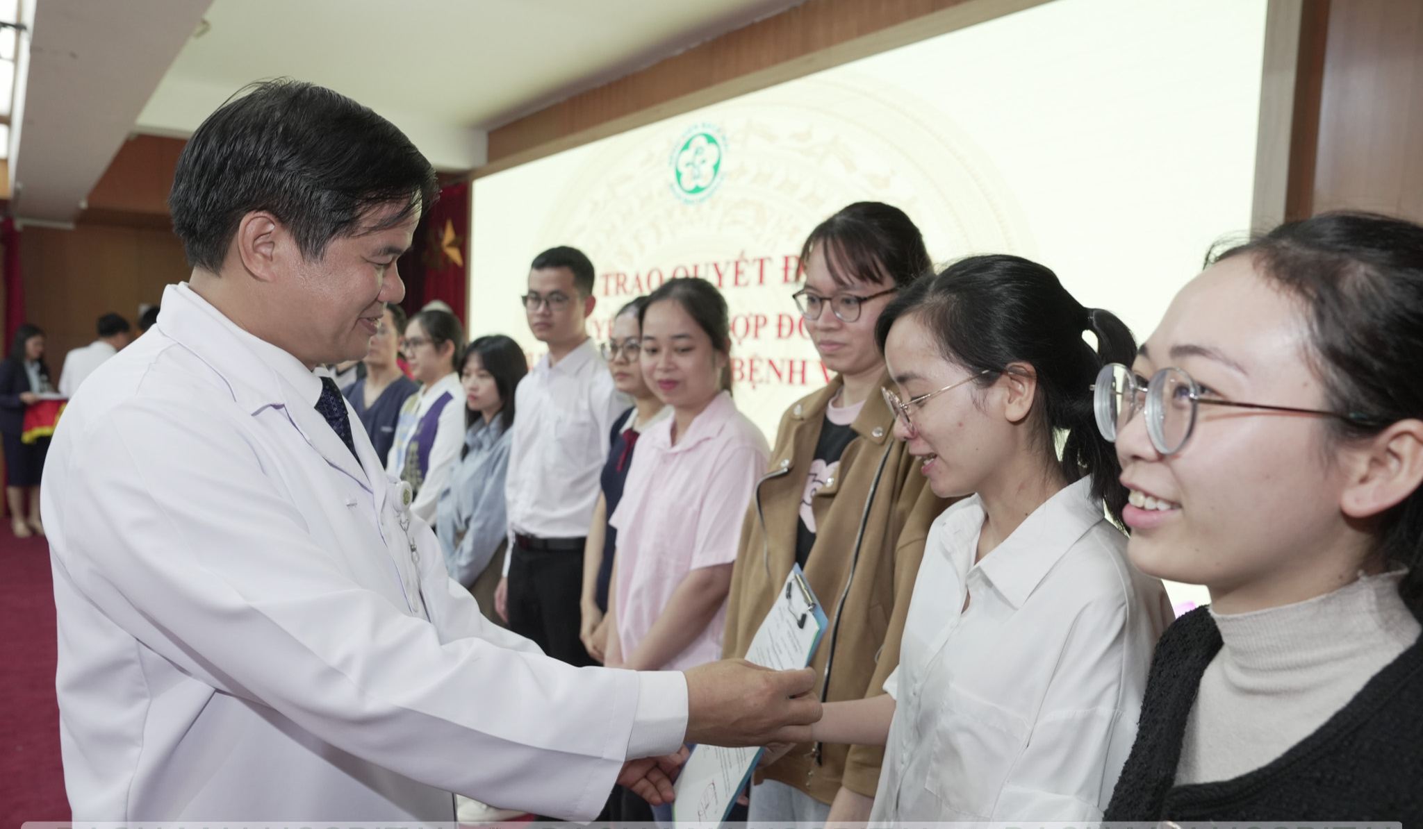 Đào tạo bác sĩ nội trú và chuyên khoa Đào tạo bác sĩ nội trú và chuyên khoa