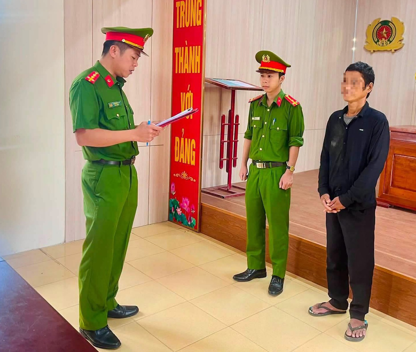 Người Đi Bộ Bị Khởi Tố Sau Vụ Tai Nạn Thảm Khốc