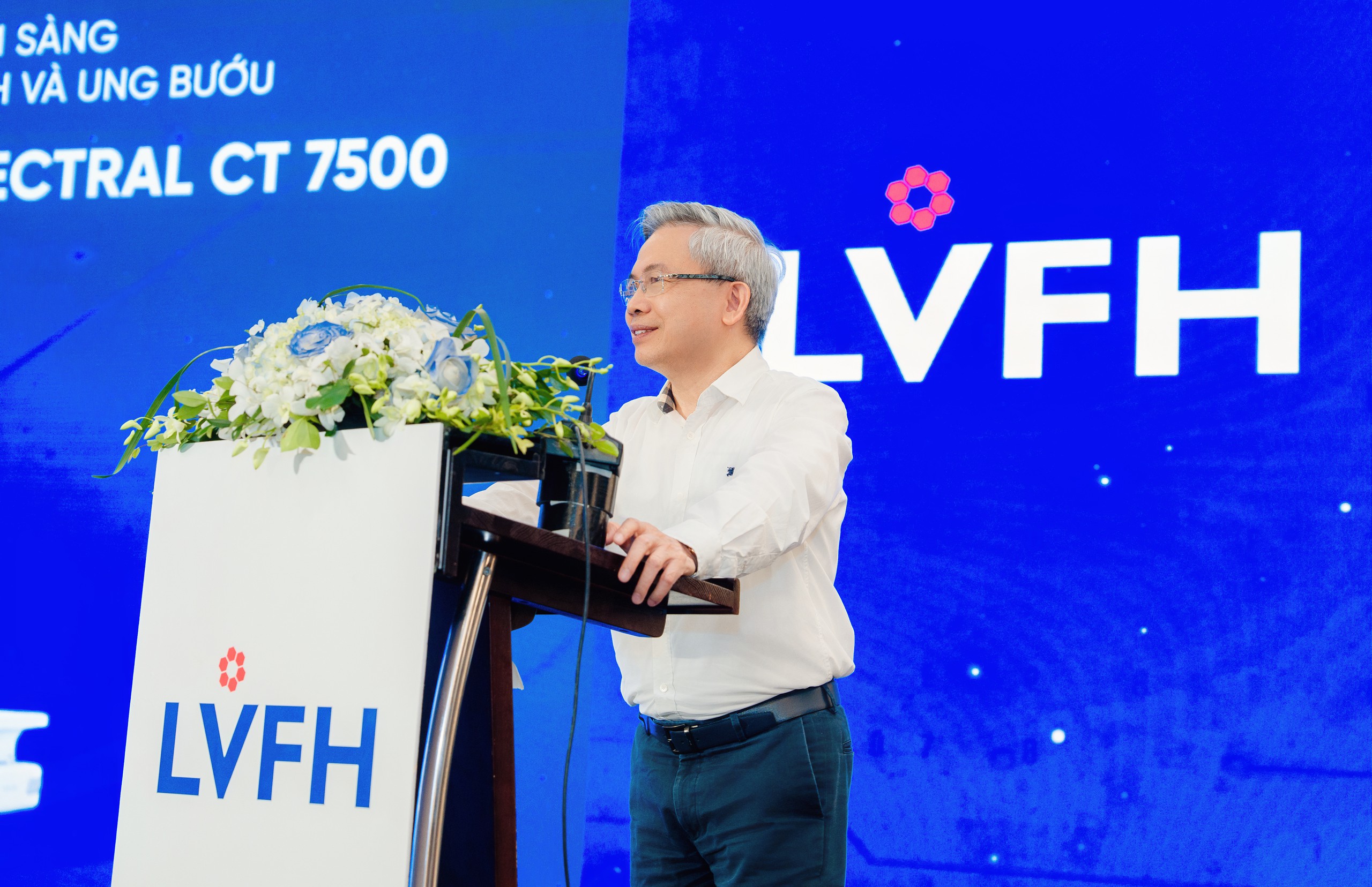 gs-thong-phat-bieu-17879037630821685708550 Hội thảo khoa học về ứng dụng CT phổ 512 lát cắt trong thực hành lâm sàng- Ảnh 1.
