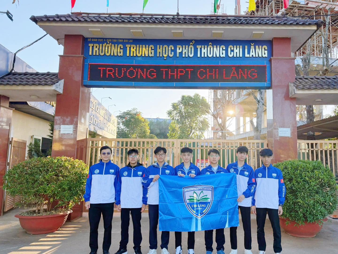 hinh-1-1786758762206166976198 Phụ huynh, học sinh háo hức chờ đón năm học mới ở trường học chất lượng cao- Ảnh 1.