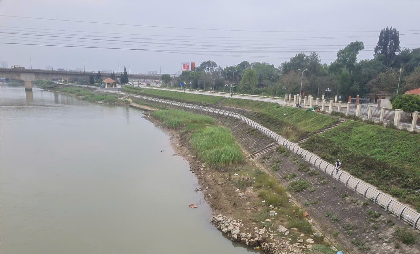 hsmk39350-k39680ke-ham-rongtoan-canh-17872795150401652503924 Thanh Hóa khởi động kế hoạch bảo vệ 47 vị trí đê điều quan trọng - Ảnh 2.