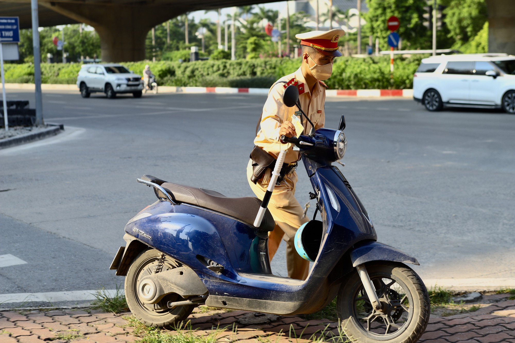 img3717-17863258975231473293354 Tình trạng vi phạm giao thông
