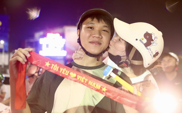 Thủ tướng gửi thư chúc mừng thầy trò Kim Sang Sik- Ảnh 2.