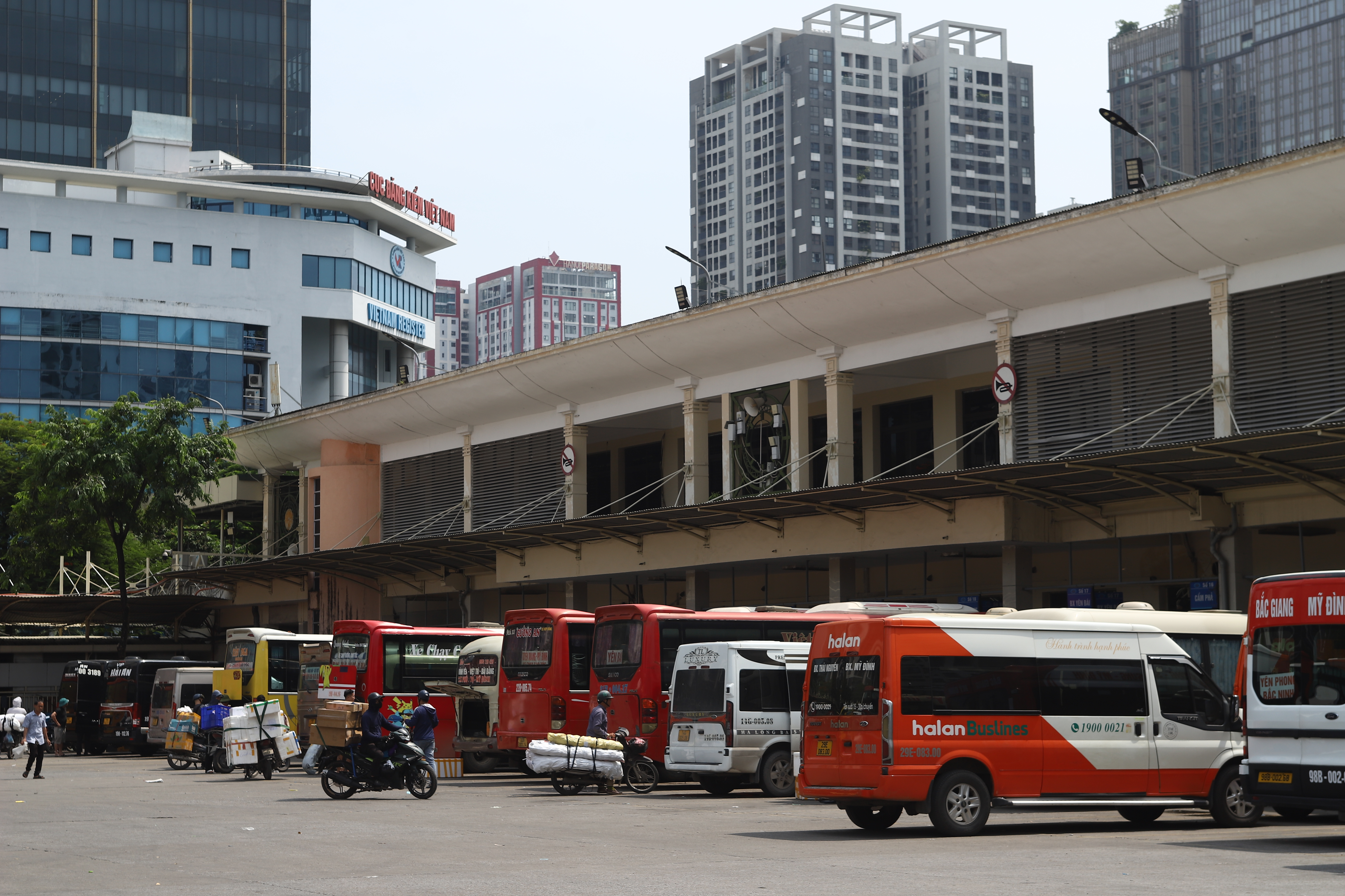 img3900-1787040748722719959886 Chuẩn Bị Của Các Bến Xe Hà Nội Trước Ngày Quốc Khánh 2/9: An toàn cho hành khách - Ảnh 3.