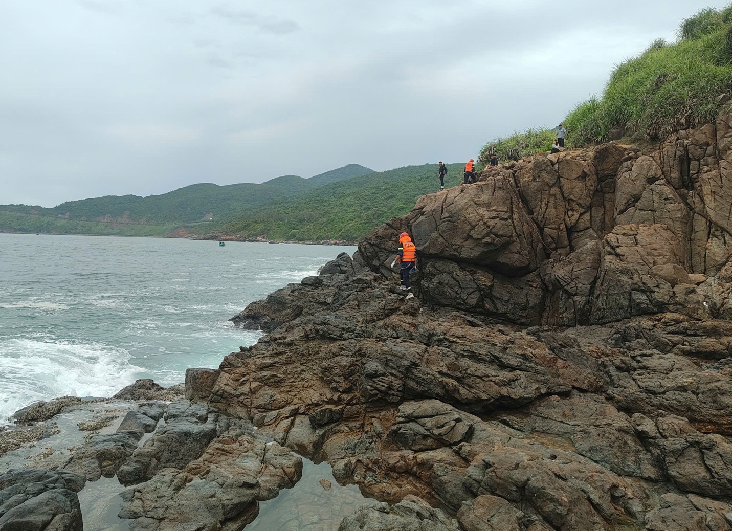 img6160-17862520030161882436564 Lời kể của cô gái 24 tuổi bị sóng cuốn trôi dạt 8 giờ trên biển- Ảnh 3.