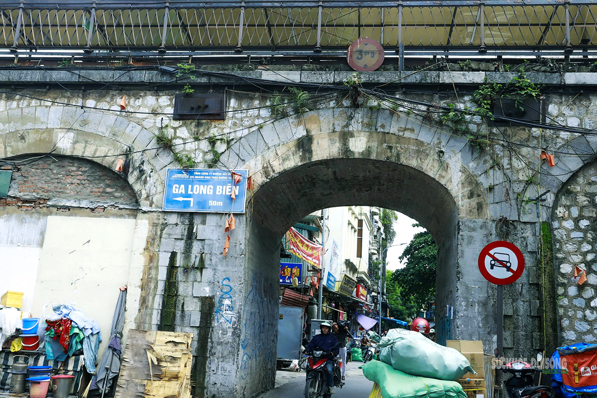 kham-pha-dai-vom-cau-da-tram-tuoi-sap-duoc-hoi-sinh-1-1785631062045742364977 Khám phá dải vòm cầu đá trăm tuổi sắp được hồi sinh- Ảnh 3.