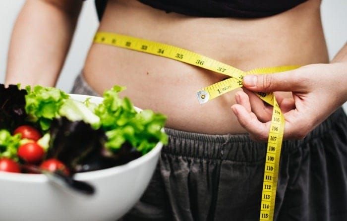 Hiểu Rõ Về Phương Pháp Ủ Nóng Giảm Cân: Hiệu Quả Hay Chỉ Là Giả Tưởng?