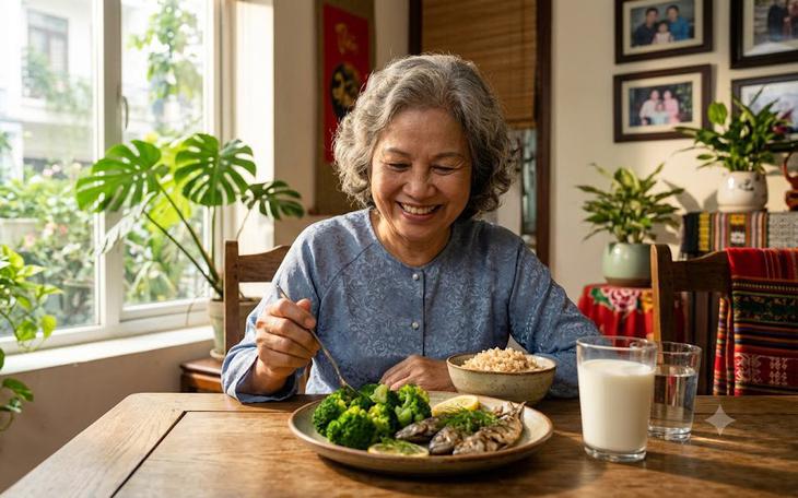 loang-xuong-o-nguoi-cao-tuoi-178460327247573830125-0-130-559-1024-crop-17846032818891620092528-1 Nhóm thực phẩm giàu protein phù hợp với người sau tuổi 60 - Ảnh 1.