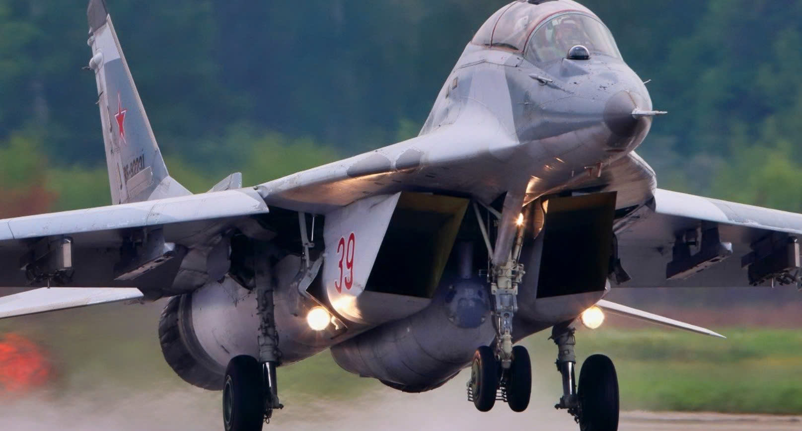 may-bay-chien-dau-mig-29-cua-nga-1787220147158569415062 Tại Sao Tiêm Kích MiG-29 Của Nga Đang Bị Thay Thế - Ảnh 1.