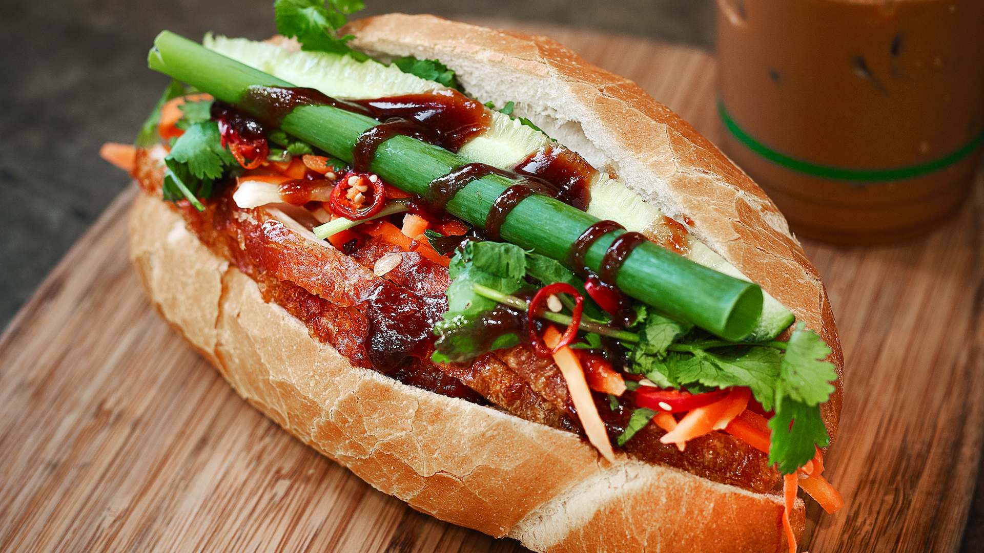 ngo-doc-banh-mi-17628514945521226942083 Bộ Y tế vào cuộc vụ nhiều người nghi ngộ độc thực phẩm sau ăn bánh mì ở Gia Lai- Ảnh 1.