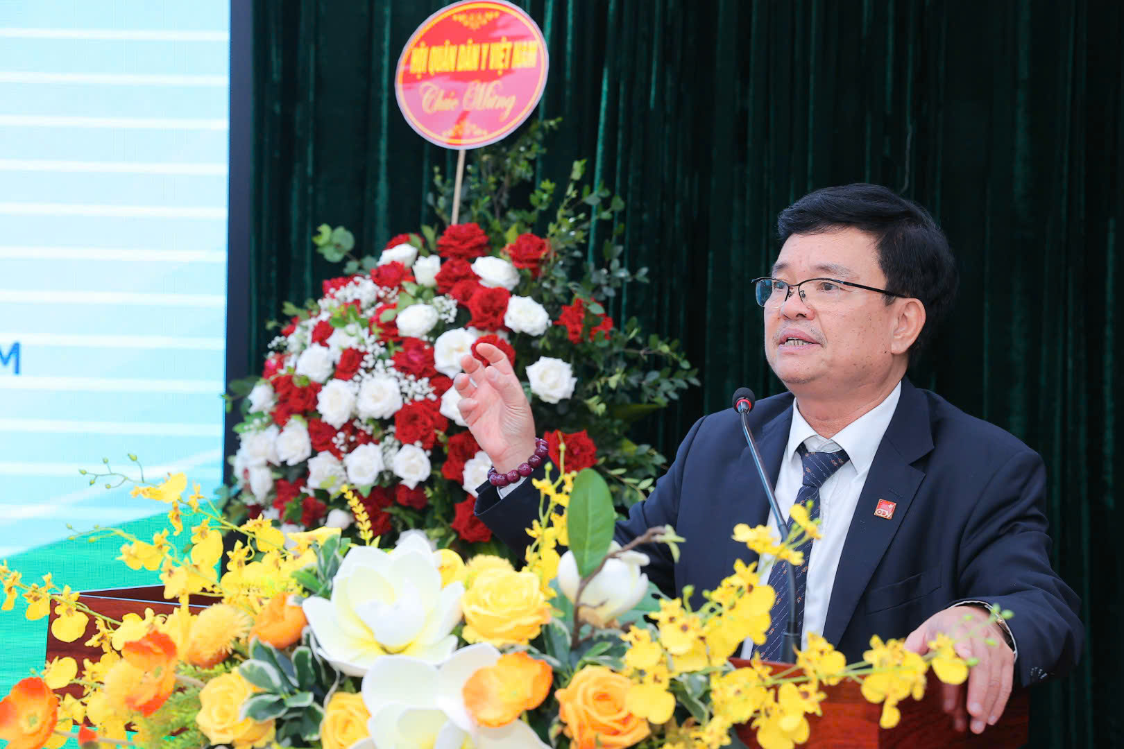 pham-le-tuan-17876672788131972665437 Ba hội cộng hưởng thế mạnh, thúc đẩy chăm sóc và nâng cao sức khỏe nhân dân- Ảnh 4.