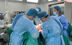 Tình Huống Nguy Cấp: Nam Sinh 17 Tuổi Ngừng Tim 45 Phút Sau Triệu Chứng Nhẹ