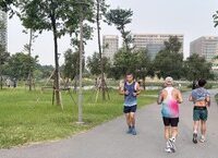 Gai Đôi Cột Sống: Khi Nào Cần Can Thiệp Phẫu Thuật?