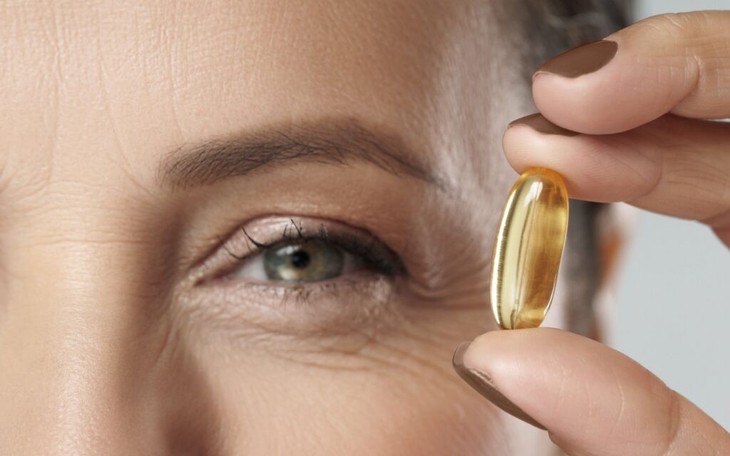 Khô mắt do thiếu omega-3.