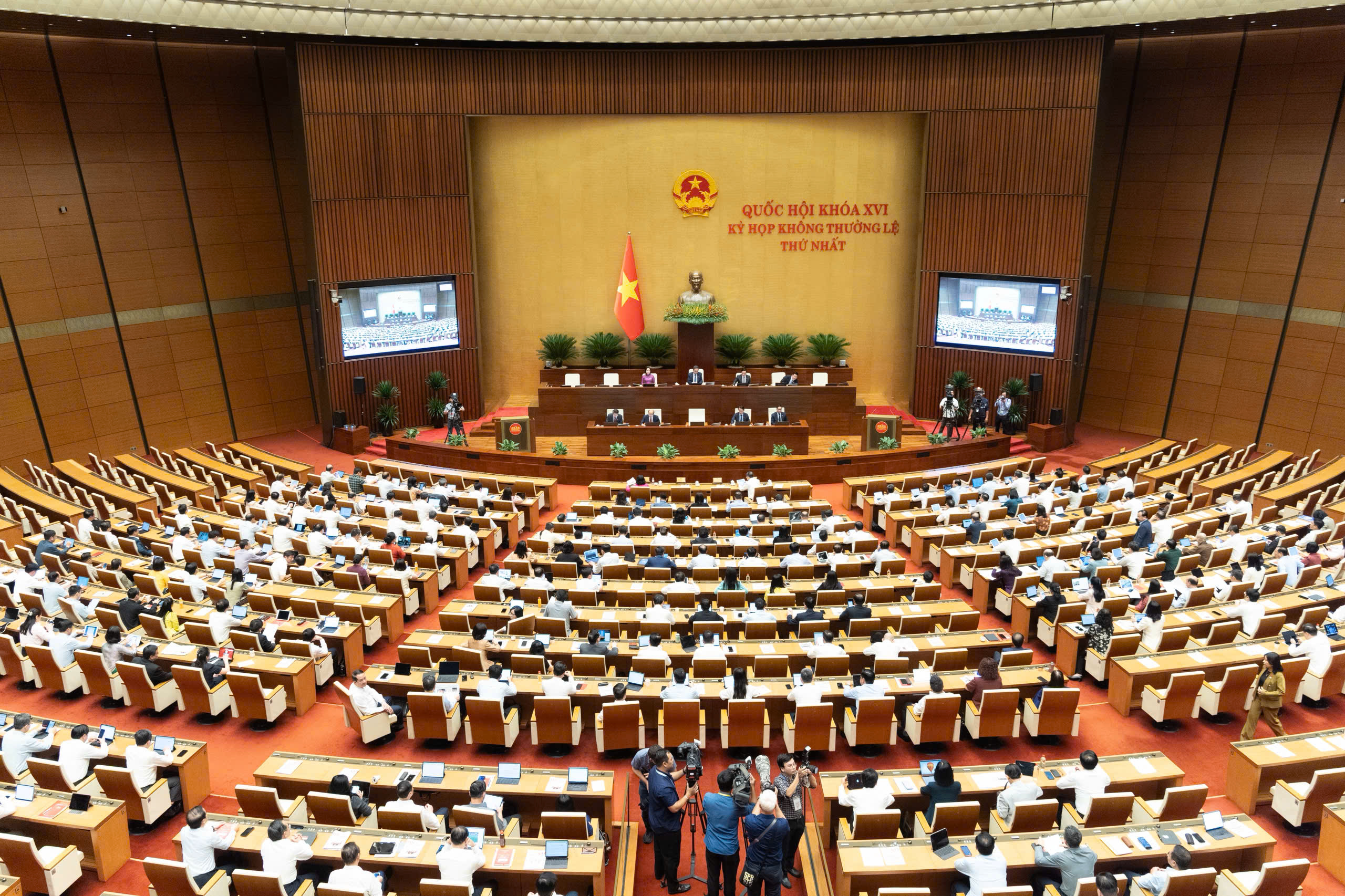 Quốc hội thông qua Luật sửa đổi, bổ sung một số điều của Luật Xuất bản - Ảnh 1.