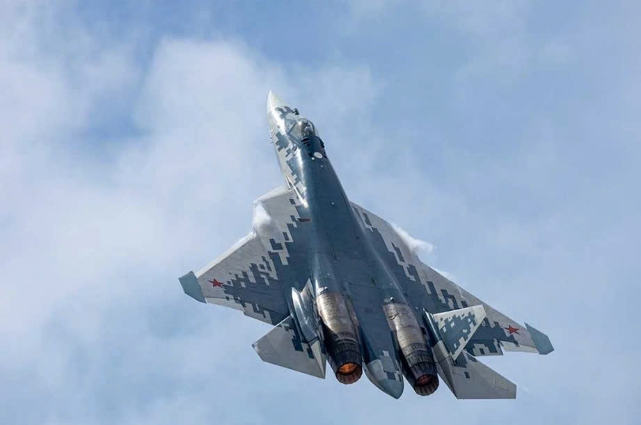 Tiêm kích Su-57 Nga thể hiện ưu thế tại Ukraine- Ảnh 1.